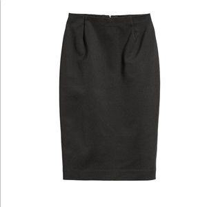 H&M Pencil Skirt, Black Size 6, Woven w Hidden Zip